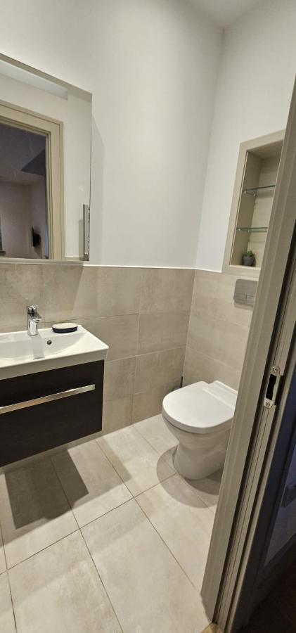 Studio Flat In Tottenham 런던 외부 사진
