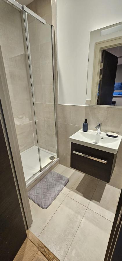 Studio Flat In Tottenham 런던 외부 사진